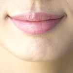 口元のたるみの原因と簡単な３つのエクササイズと予防方法